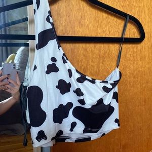 One shoulder crop top